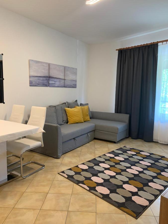 Simon Apartman Balatonlelle Exterior foto