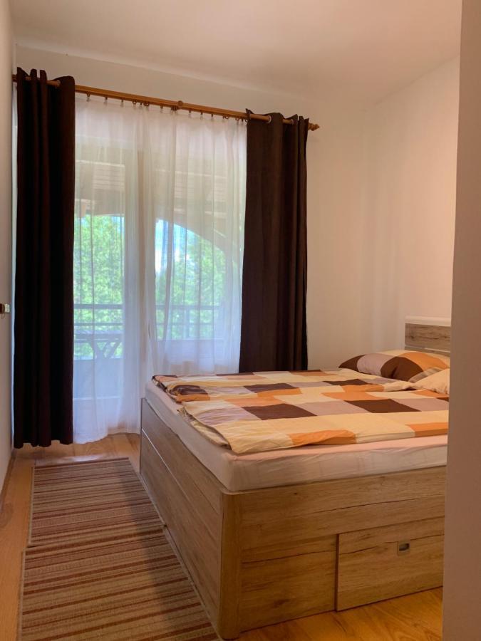 Simon Apartman Balatonlelle Exterior foto